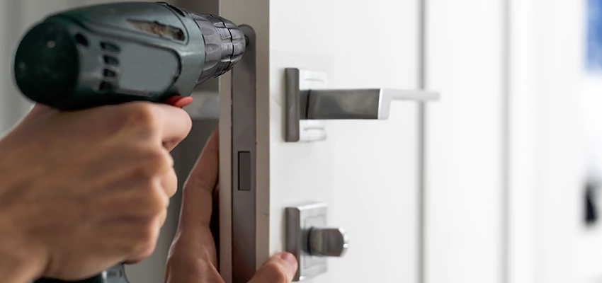 Locksmith For Lock Replacement Near Me in Yucca Valley, CA