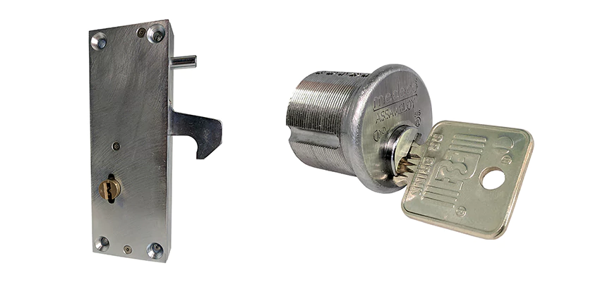 RR Fence Gates Brink Locks Repair in Yucca Valley, California